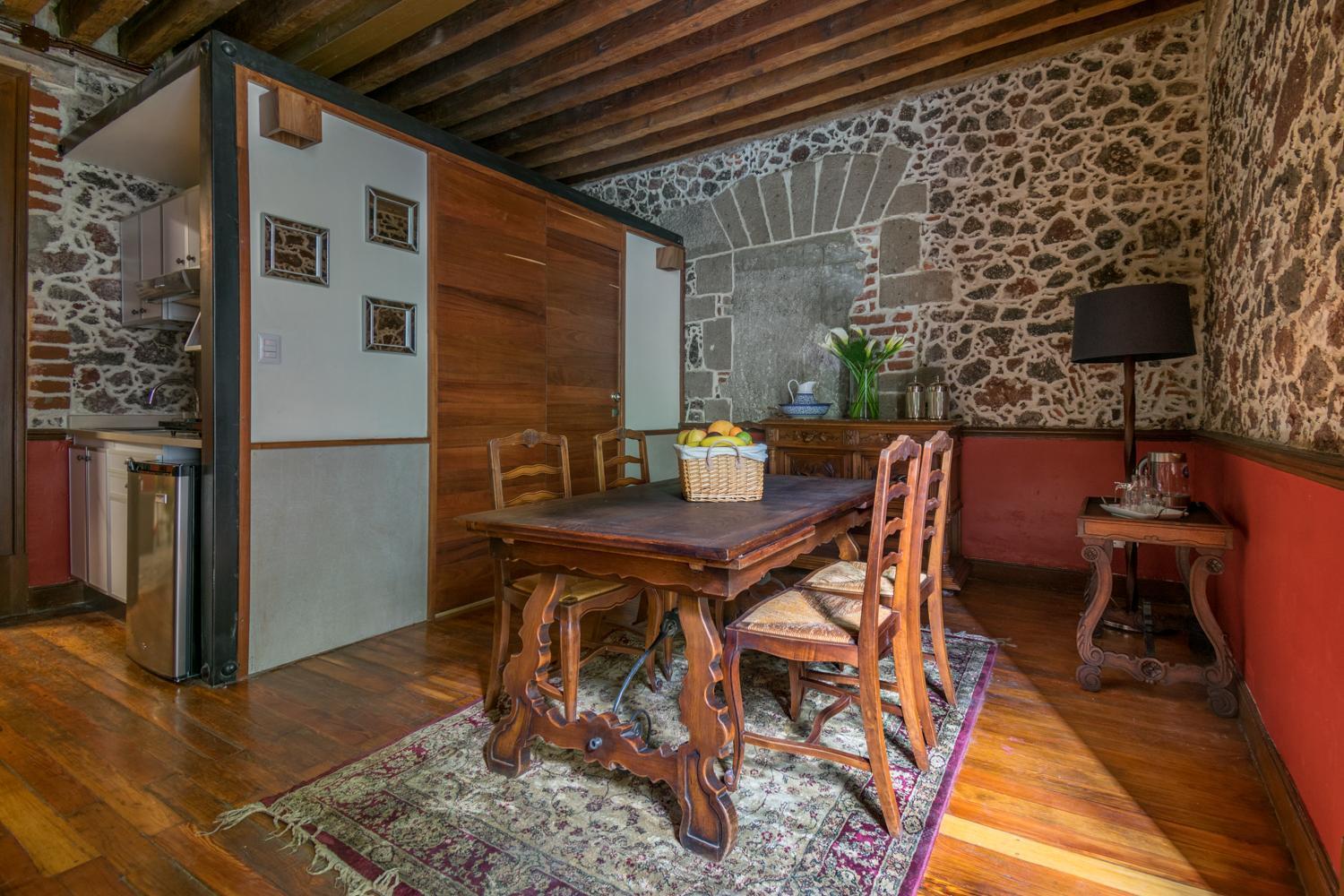 Casa Sauto Con Balcon * Mexico City